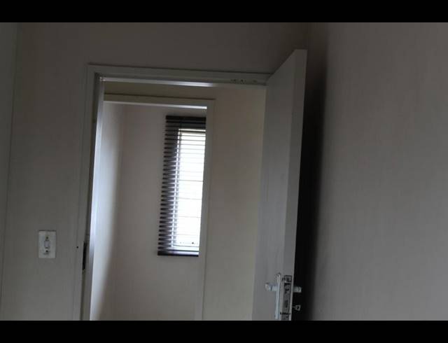 3 BEDROOM PROPERTY TO RENT IN VORNA VALLEY